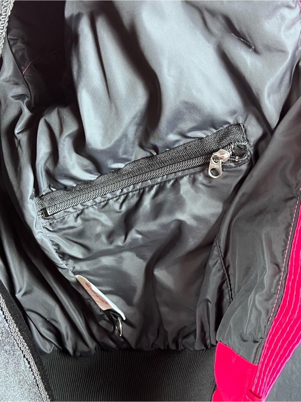 Gerry Vintage Fuchsia Quilted Down Ski Jacket Made in USA Large - Picture 4 of 8
